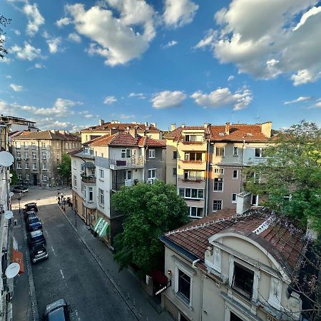 Downtown Delight By Lmg Apartment София Екстериор снимка